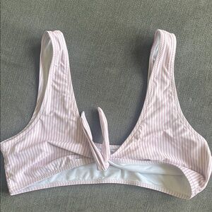 Chic Pink Striped Bikini Top